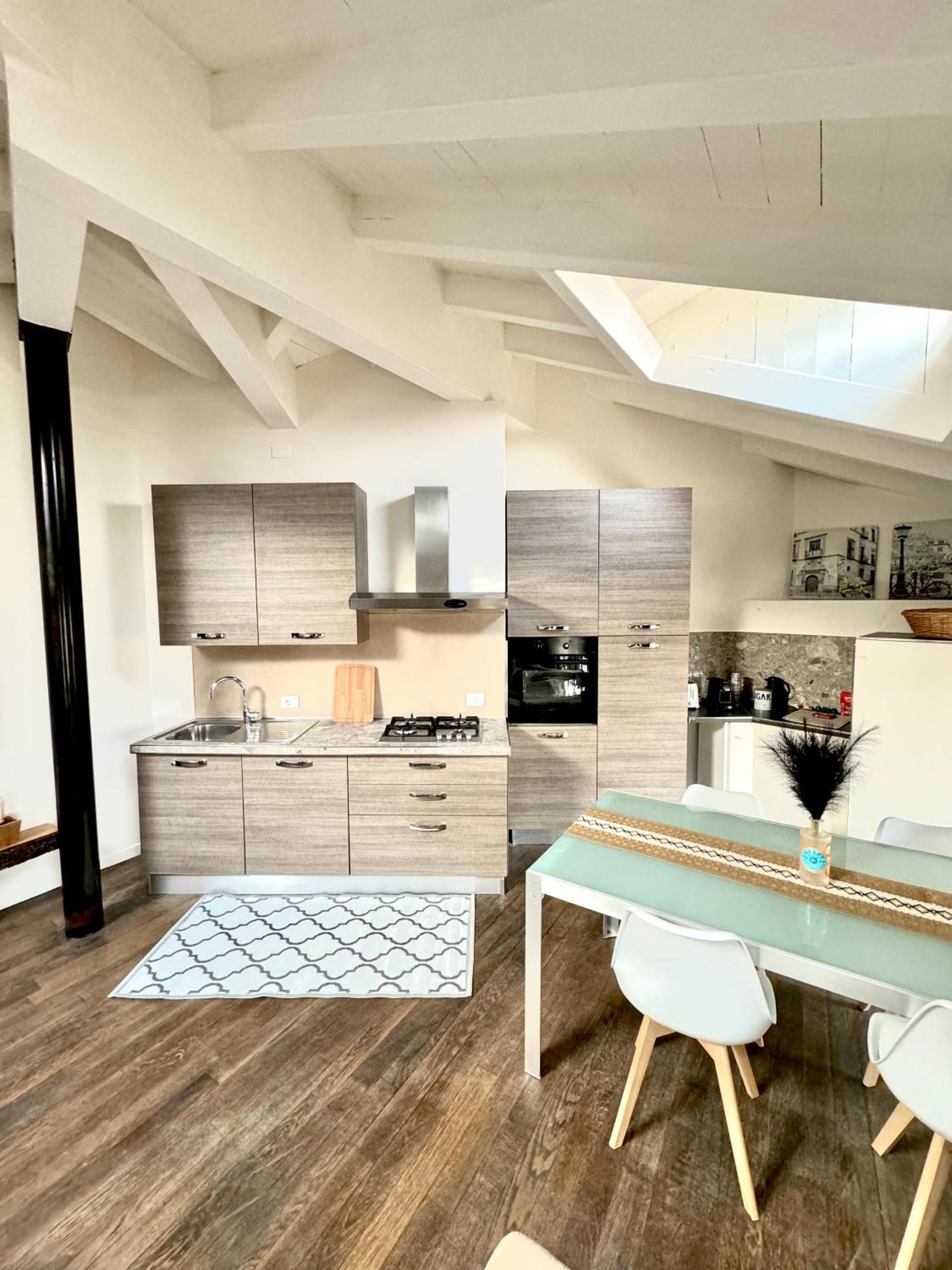 Bridge Apt Brescia - Netflix - Wifi 布雷西亚 外观 照片